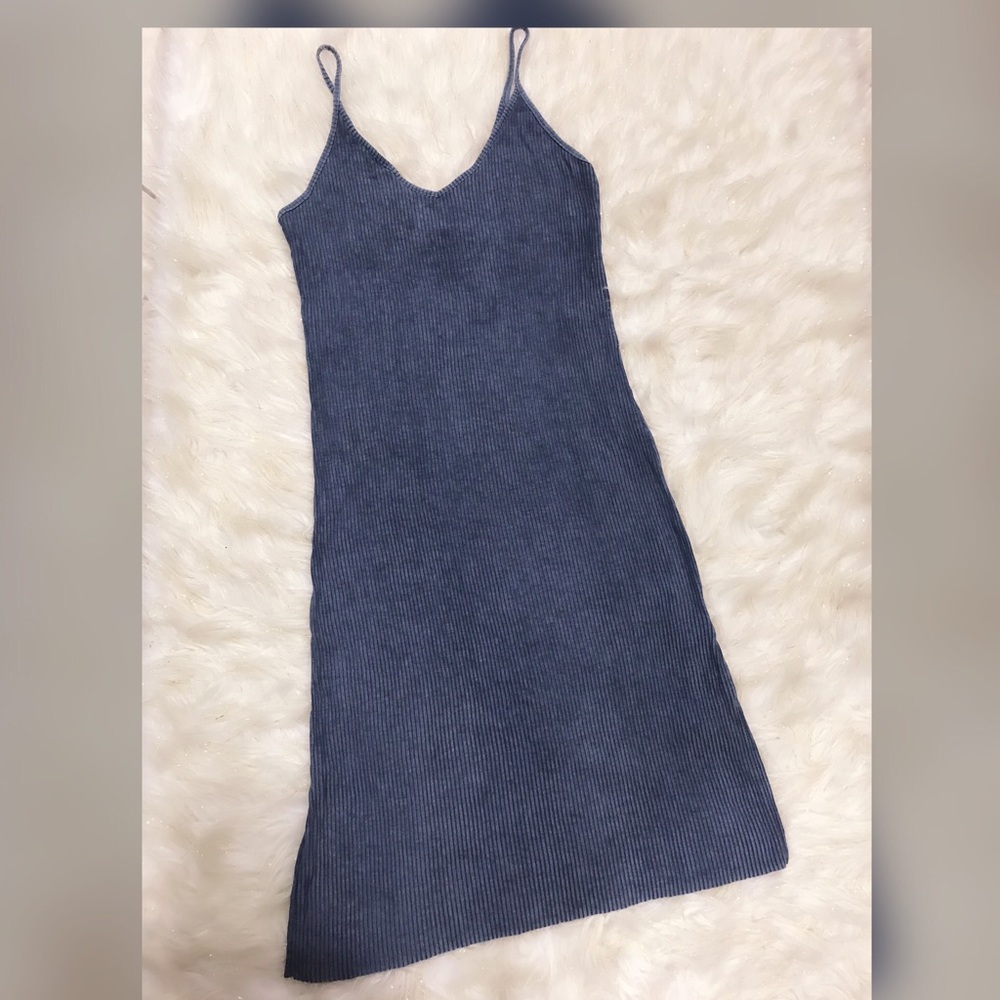 blue dress